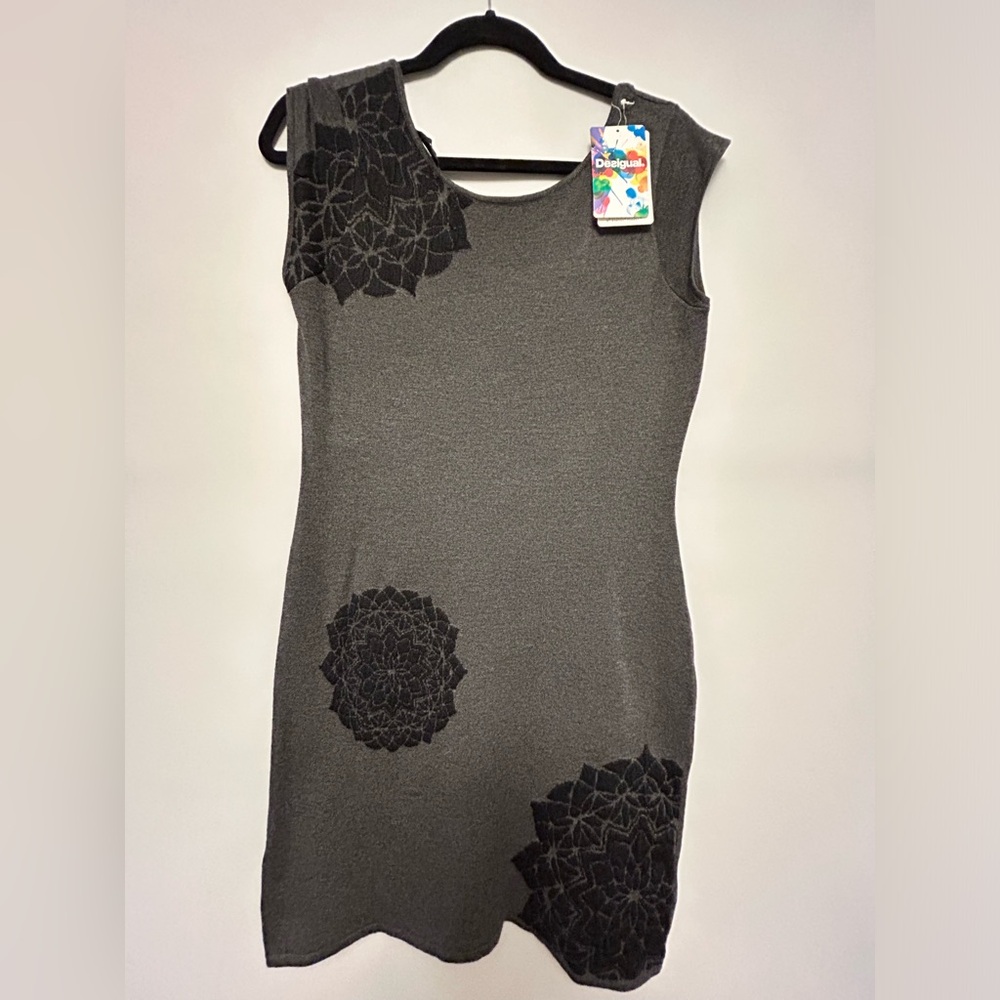 New Dress, Brand: Desigual. Size L